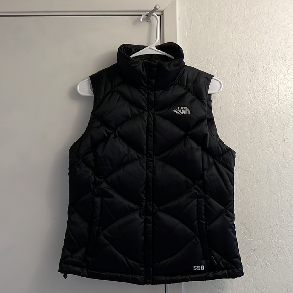 The North Face 550 Puffer Vest